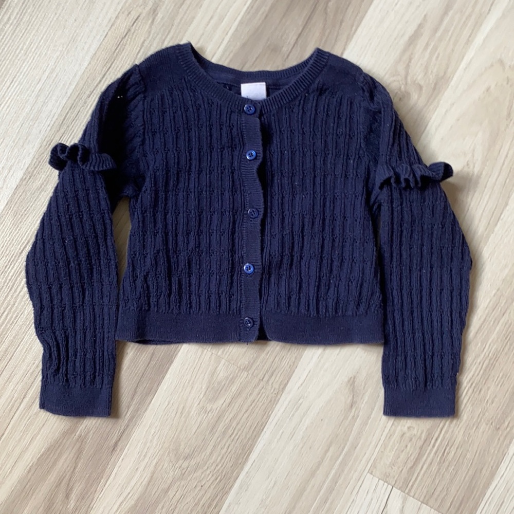 🦋3/$15🦋 cropped navy cardigan with buttons